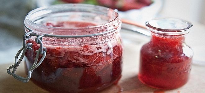 Плътно сладко от ягоди за зимата - рецепта