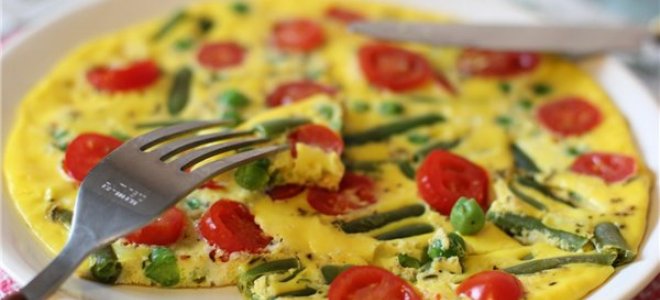 Omlet z zieloną fasolką
