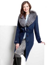Stylový zimní kabát s kožešinou 8
