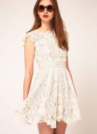 ljetna bijela haljina s čipkom8