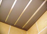 podwieszony sufit stropowy w łazience1