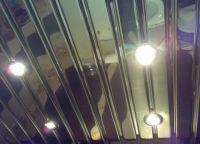 podwieszony sufit stropowy w łazience5