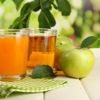 výhody čerstvého jablečného džusu