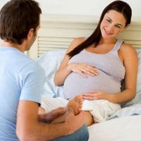 Kaj je nevarna oteklina med nosečnostjo