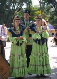 Tatarski damski strój ludowy 7