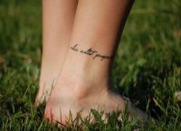 tetovací náramek pěšky 7