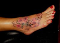 tetovaža cvijeće pješice 3
