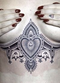 tetování pod dívkami 4