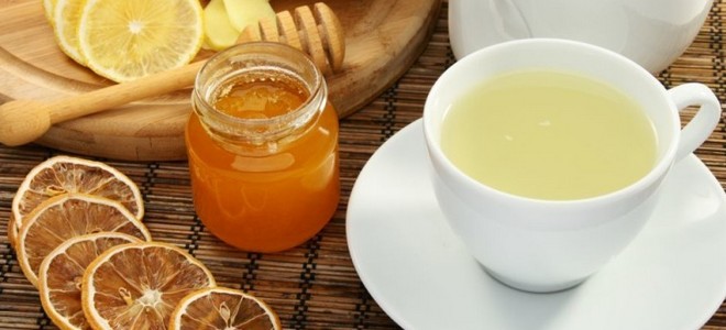 herbata imbirowa z cytryną i miodem