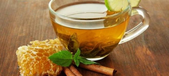 herbata z cynamonem i miodem