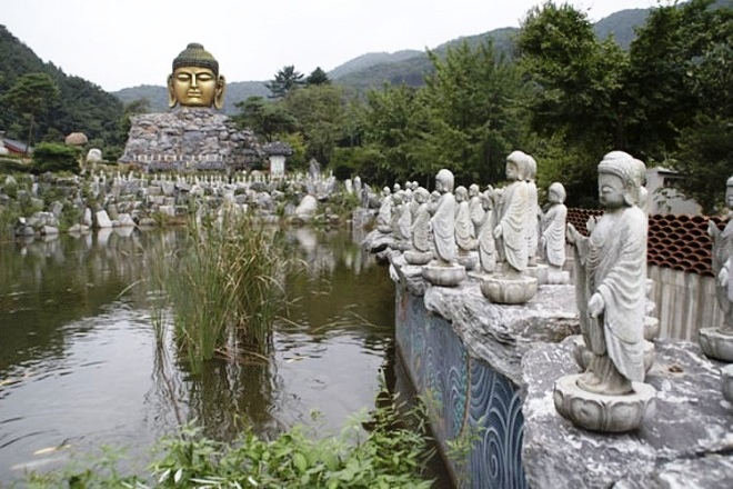 Храм Тысячи Будд