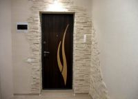 Zidna dekoracija na hodniku dekorativni kamen -1