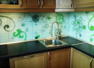 пластична декорација зидова у кухињи 3