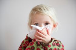 как да се лекува дете при първия признак на настинка