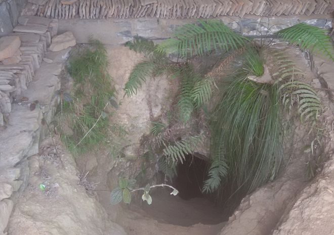 Пещера Chobhar