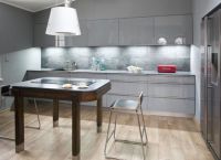 Siva kuhinja koja zidna boja -1