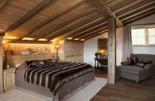 спальня в деревенском доме дизайн