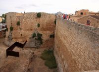 Стены крепости Алькудии