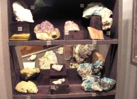 Коллекция минералов в Ледниковом парке