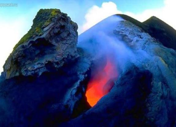 най-високия вулкан в света 6