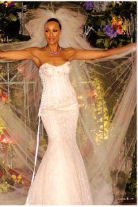 Най-скъпата сватбена рокля в света 1