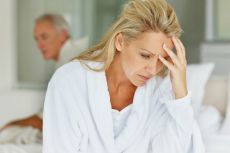 objawy początku menopauzy