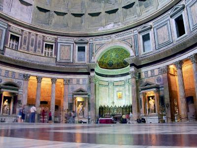 pantheon v Rome_3