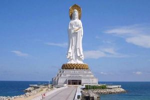 Najwyższy posąg na świecie5