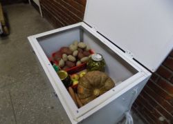 toplotna komora za shranjevanje zelenjave na balkonu