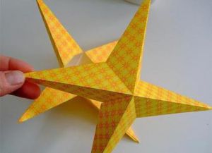 Tridimenzionalna zvezda iz papirja 30