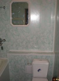 Wykończenie toalety z plastikowymi panelami9