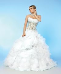 сватбена рокля с прозрачна корсет 1