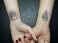 Сдвоени татуировки за двама любители12