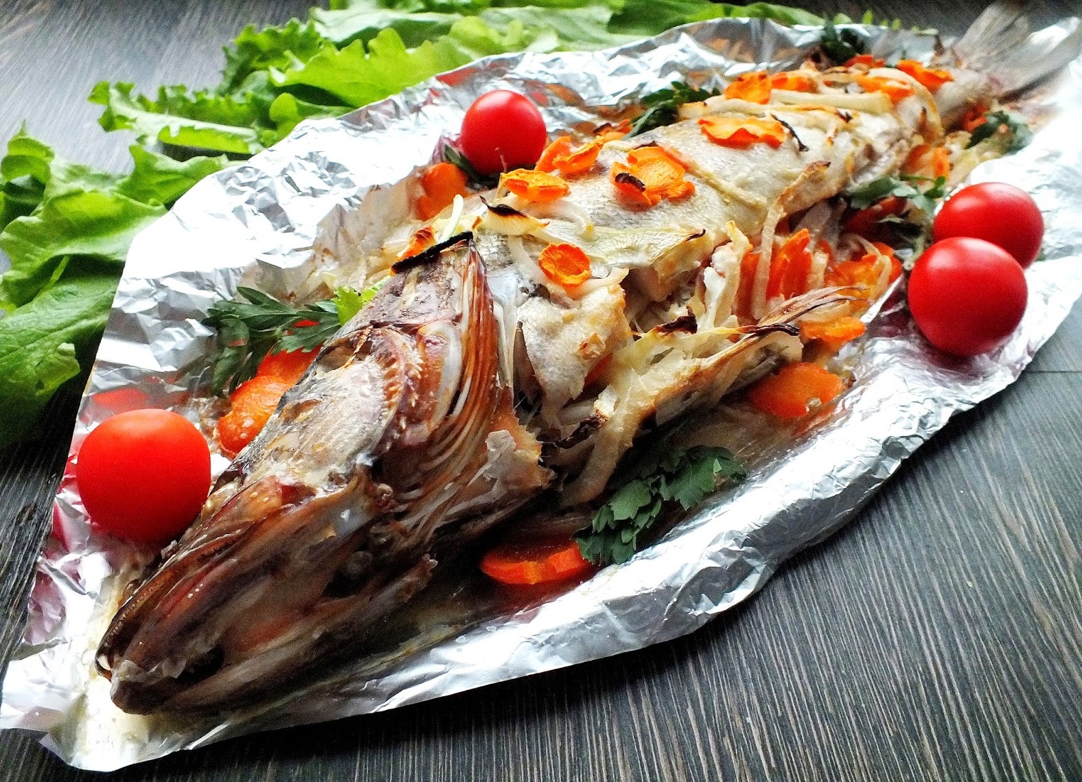 Запеченная рыба с овощами в фольге рецепт с фото с
