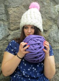 необичайни плетени шапки11