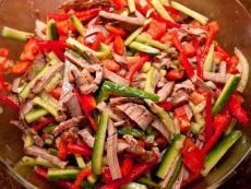 леки зеленчукови салати