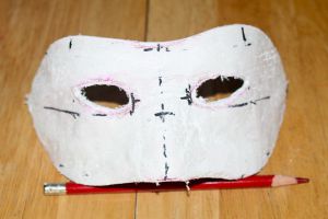 DIY maskirala je venecijanske maske6