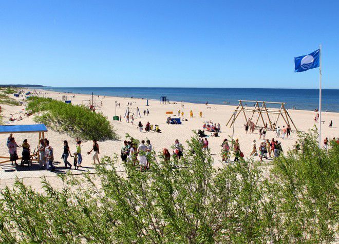 Пляж Вентспилса получил высшую награду - голубой флаг