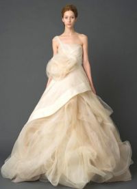 suknie ślubne w kształcie V w32