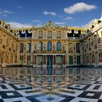 Замъкът Versailles8