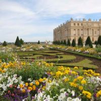 замък Versailles9