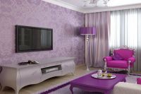 fialový obývací pokoj1