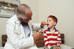 вирусни стоматитис код деце
