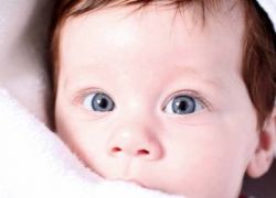novorođenčad očima bebe