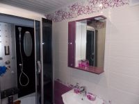 Зидни ормар са купатилским огледалом 9