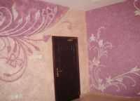 Dekorace na stěně v chodbě s tekutou tapetou -2