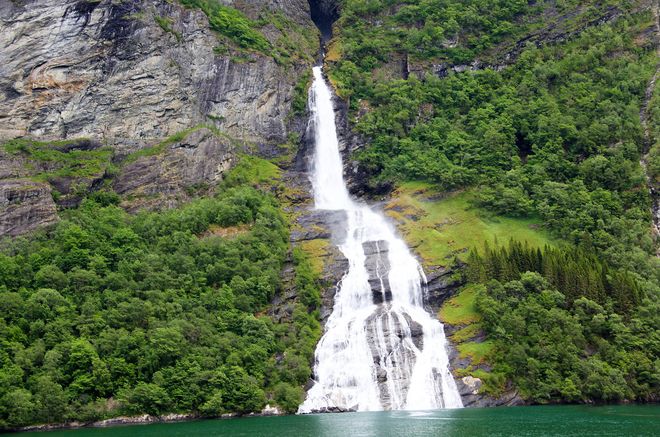 Водопад Жених, Норвегия