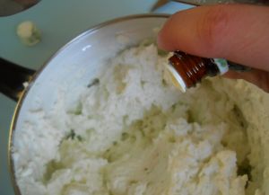 Výroba těstovin na čištění nádobí - recepty z improvizovaných prostředků10