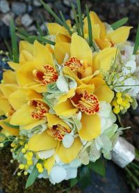 Сватбен букет от орхидеи 8