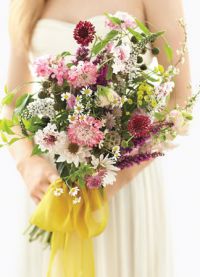 Сватбен букет от диви цветя 2